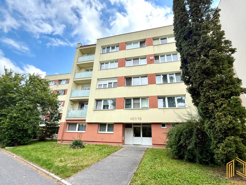 REZERVOVANÝ/ 1 - IZB. BYT (39,7m2) BREZOVÁ pod BRADLOM