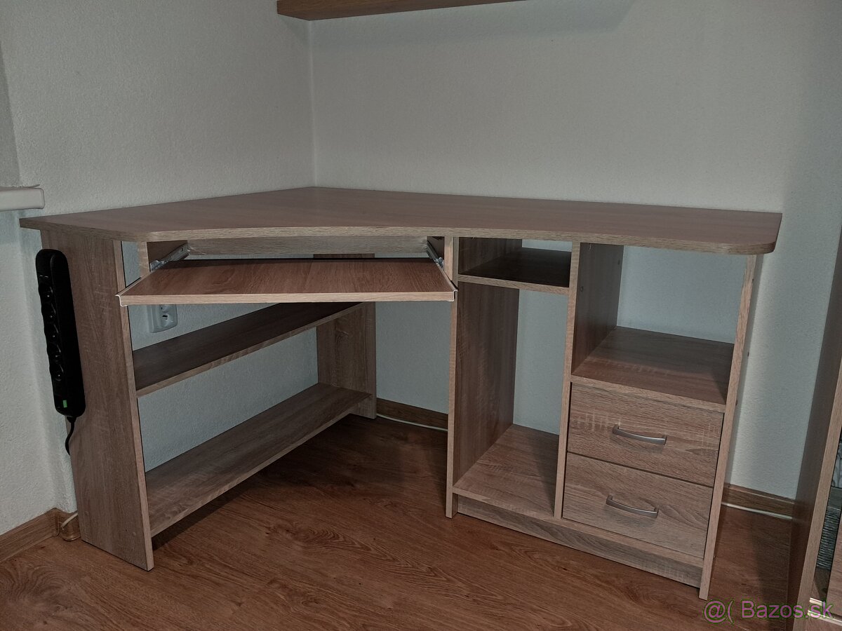 Rohový písací stôl