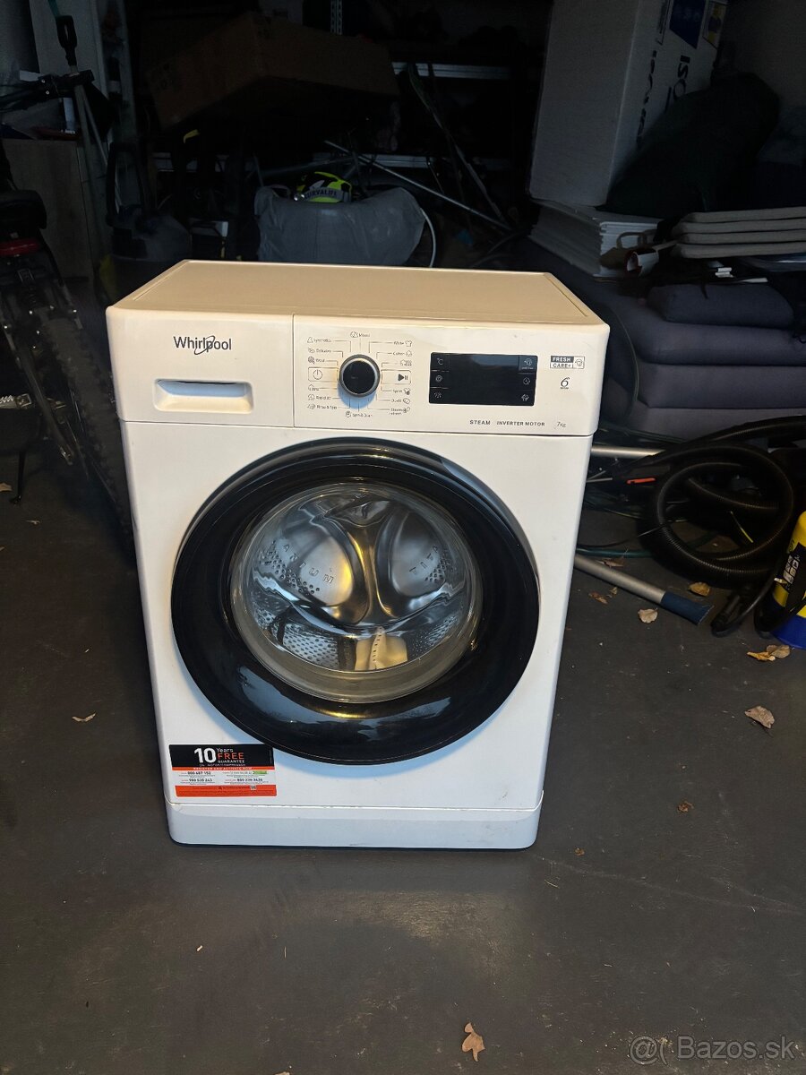 Práčka Whirlpool