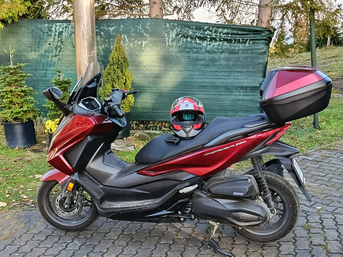 Honda Forza 350,2025rv.1600km