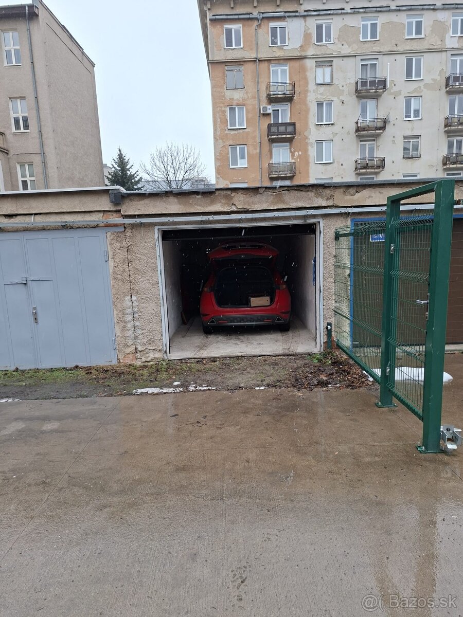 Prenájom garáže