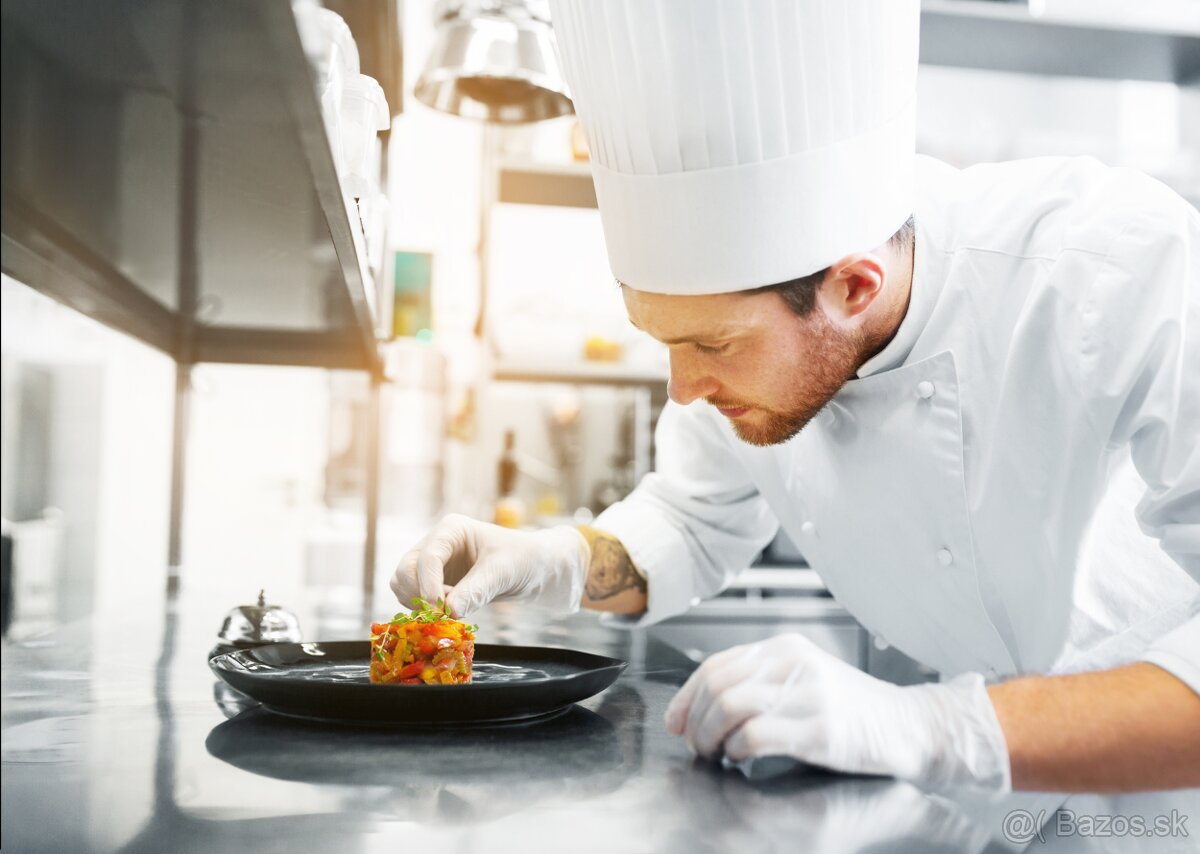 Ponúkame prácu pre KUCHÁRA / KUCHÁRKU