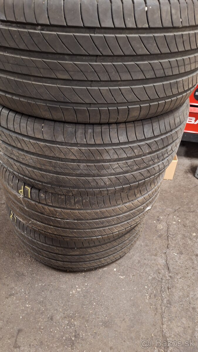 Michelin 225/40 r18