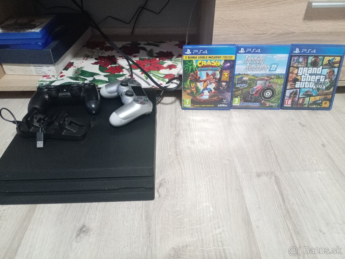Predám ps4 PRO