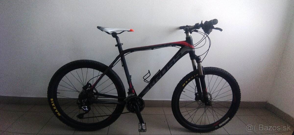 Predám horsky bicykel kross level 3.0- 27,5" kolesa. Servis