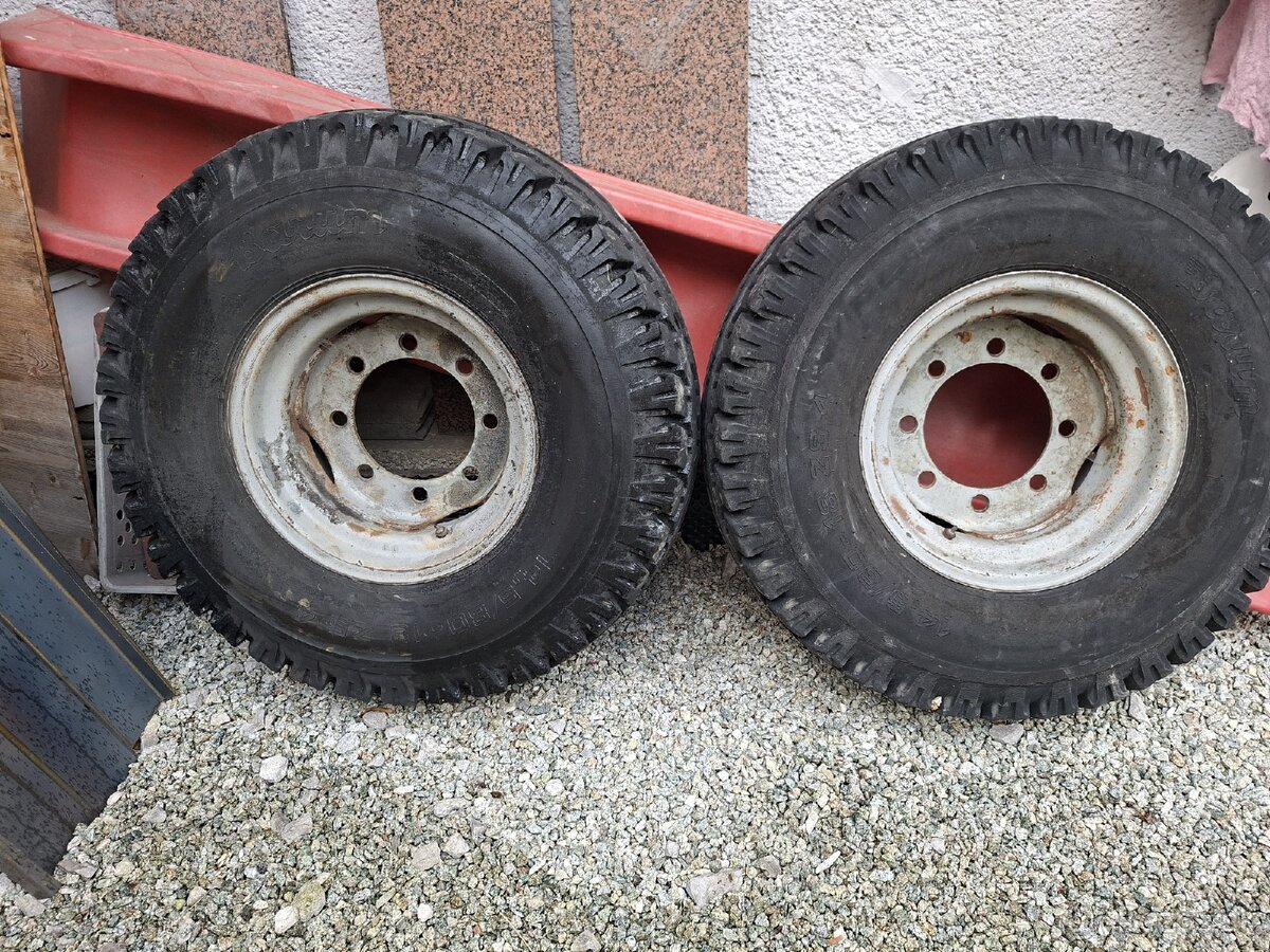 Kolesa na vlečku 9ton