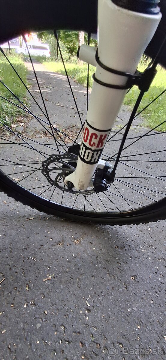 Bicykel kenzel skade 3x