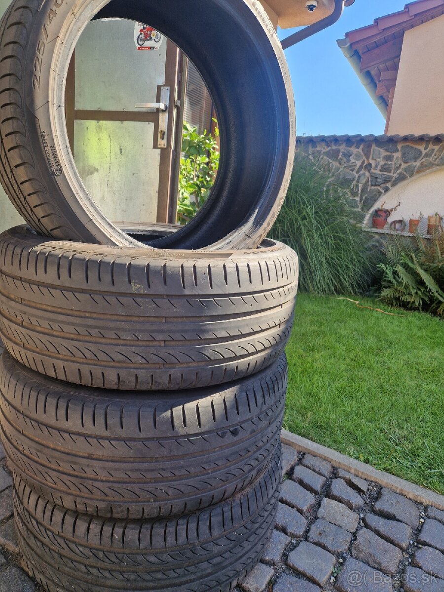 Pneu