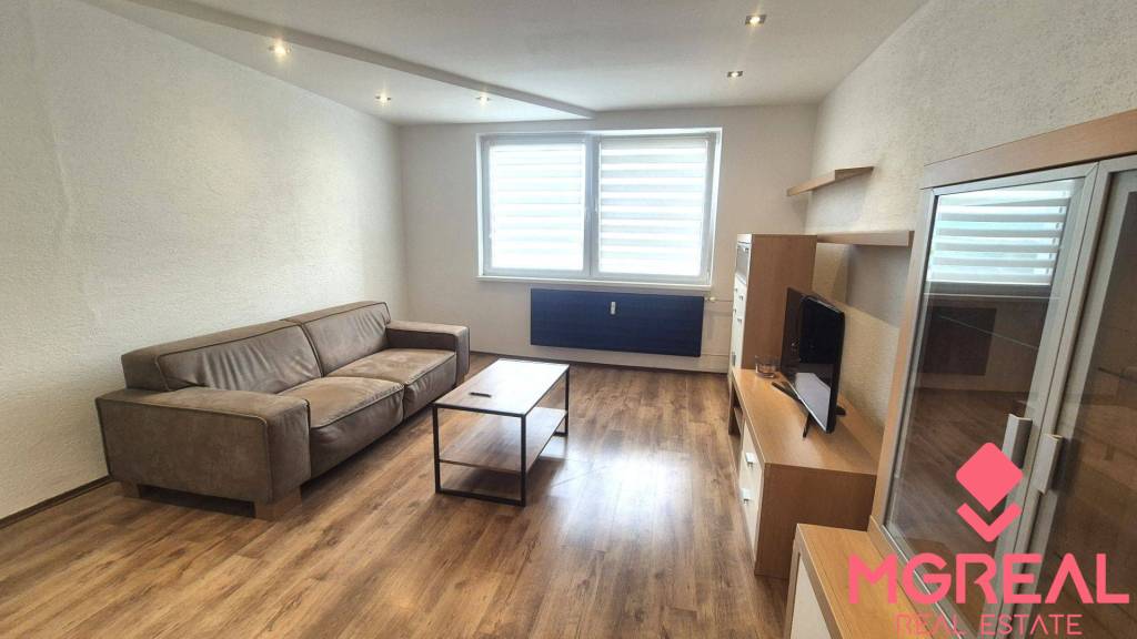 Predaj - 3izbový byt s balkónom - Topoľčany, Mexiko