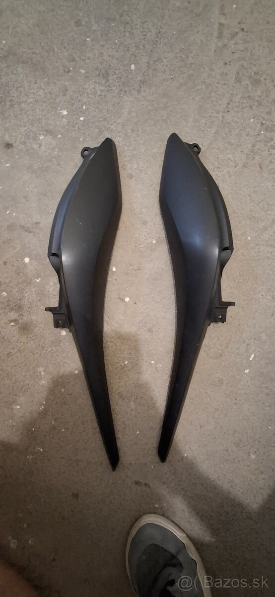 Honda CB600 F Hornet 2007 bočné plasty