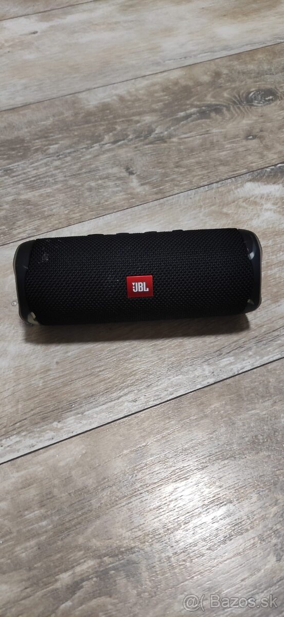 JBL Flip 5
