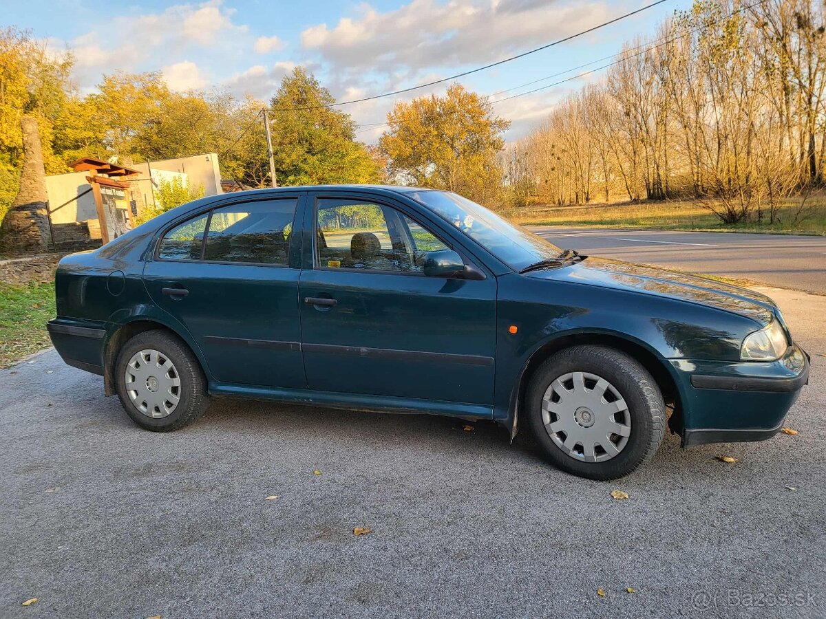 Predam skoda octavia 1