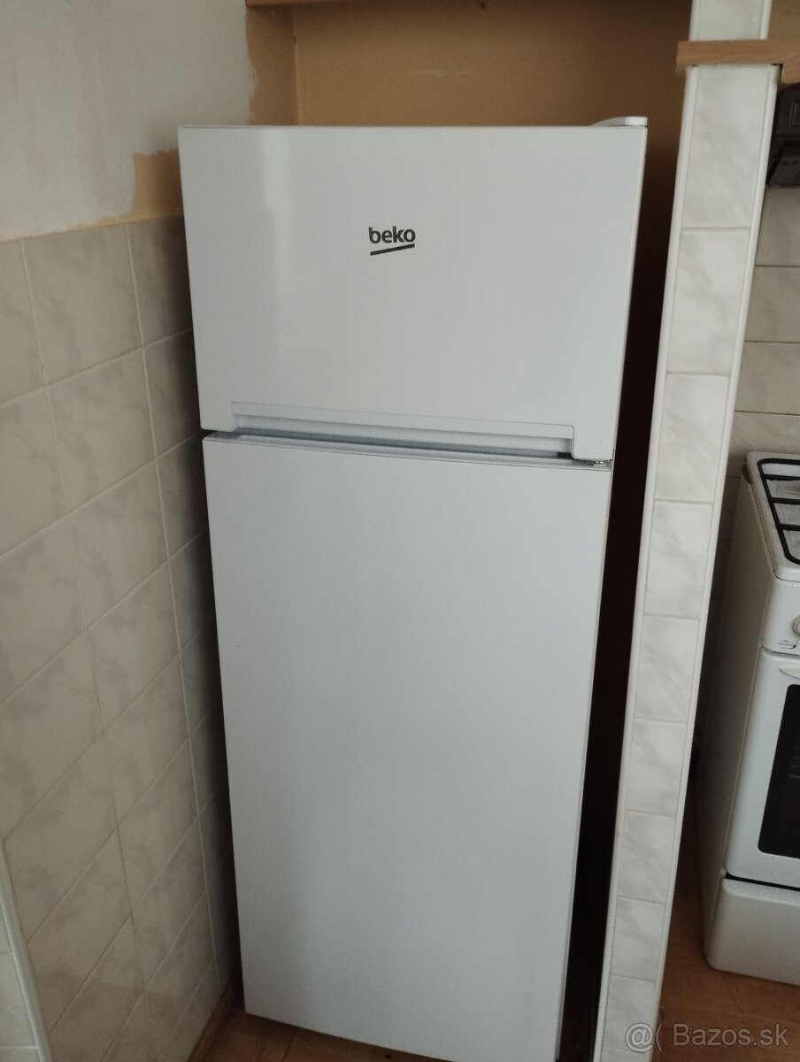 Chladnicka BEKO vyska 146,5 cm