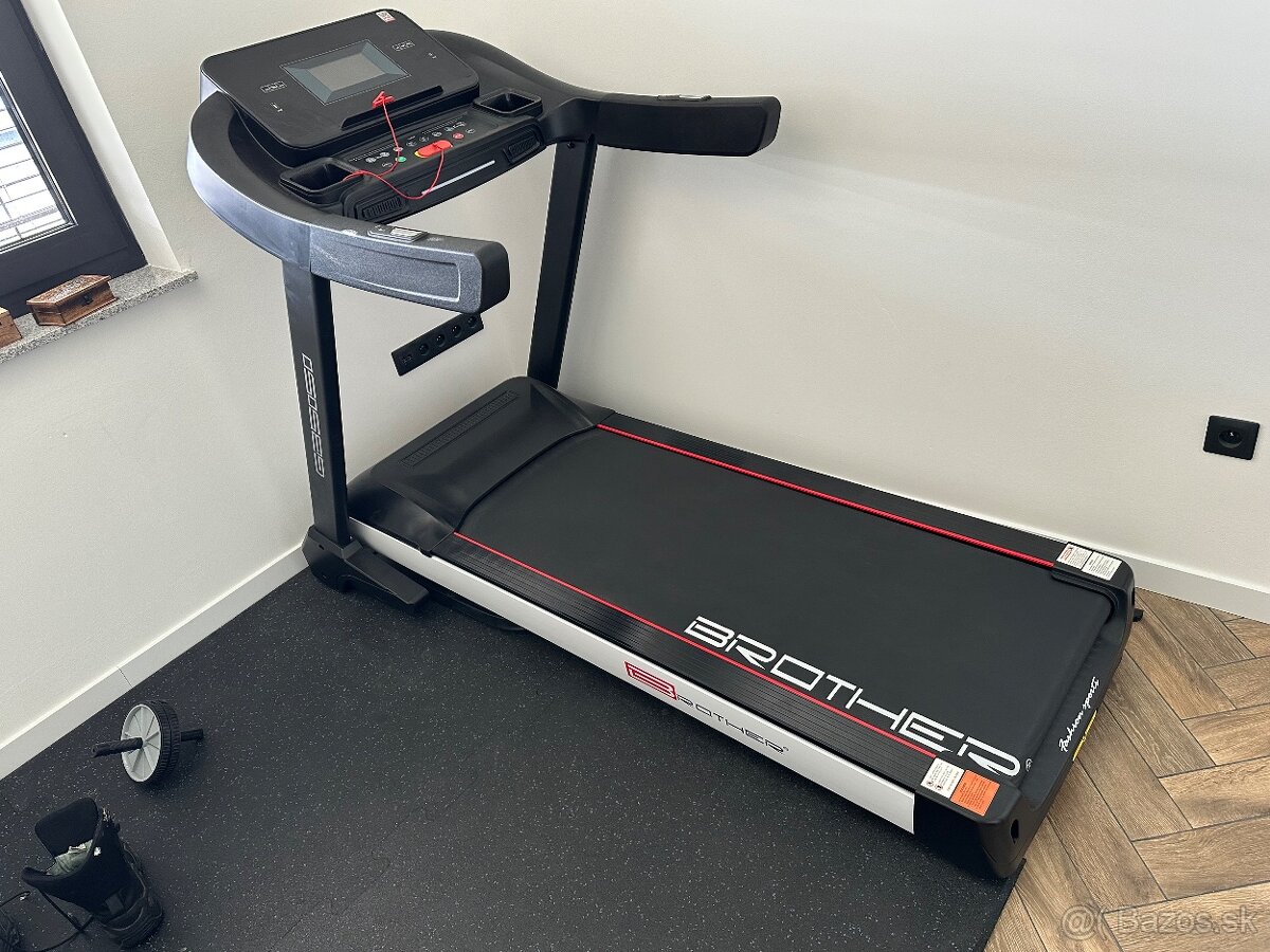 Bežecký tréningový pás Brother GB5050 profi