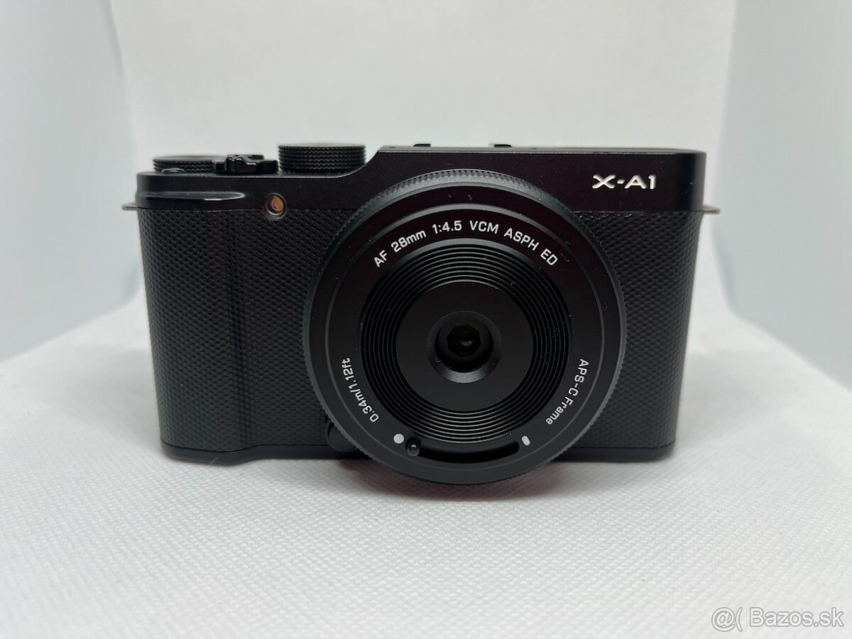 Fujifilm X-A1 + Viltrox AF 28mm f/4.5
