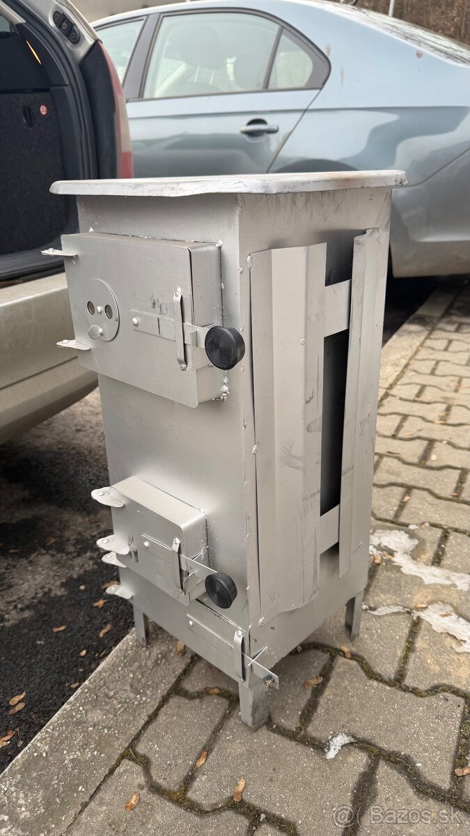 Piecka na drevo + šamud