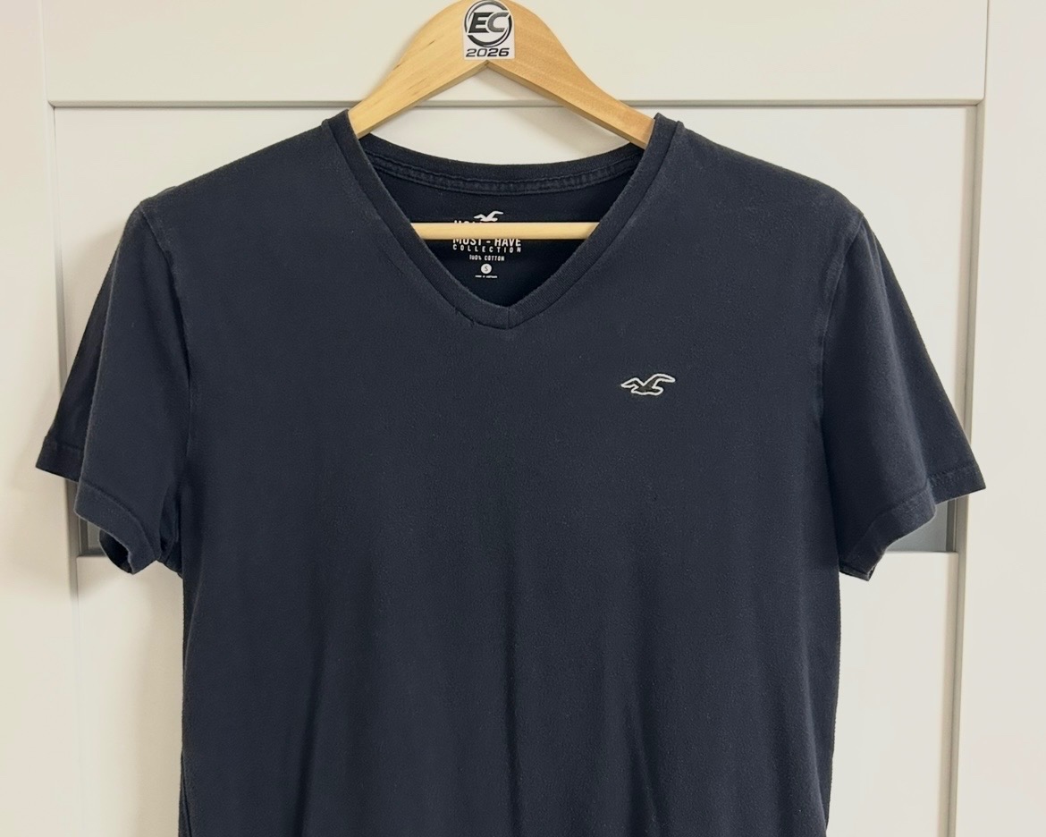 Tričko Hollister - tmavomodré