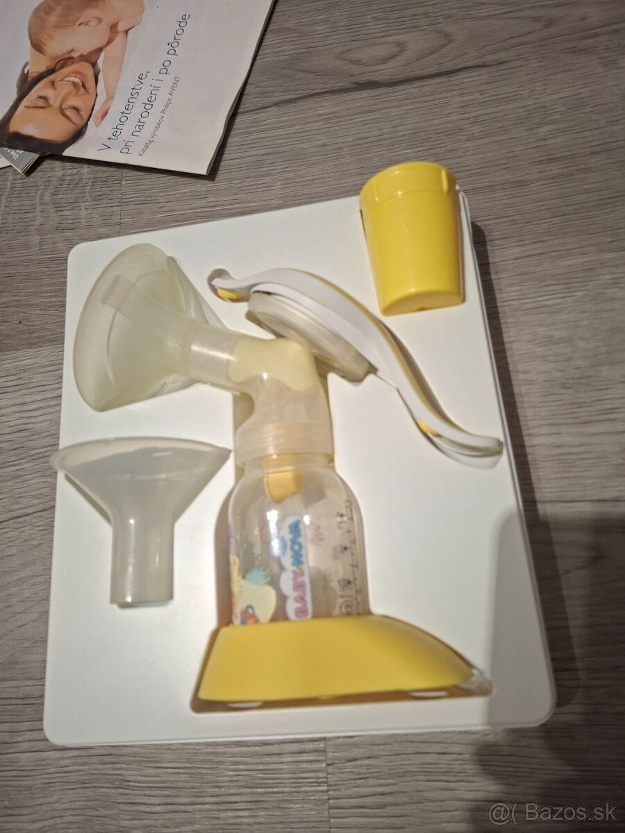 Manuálna odsávačka materského mlieka