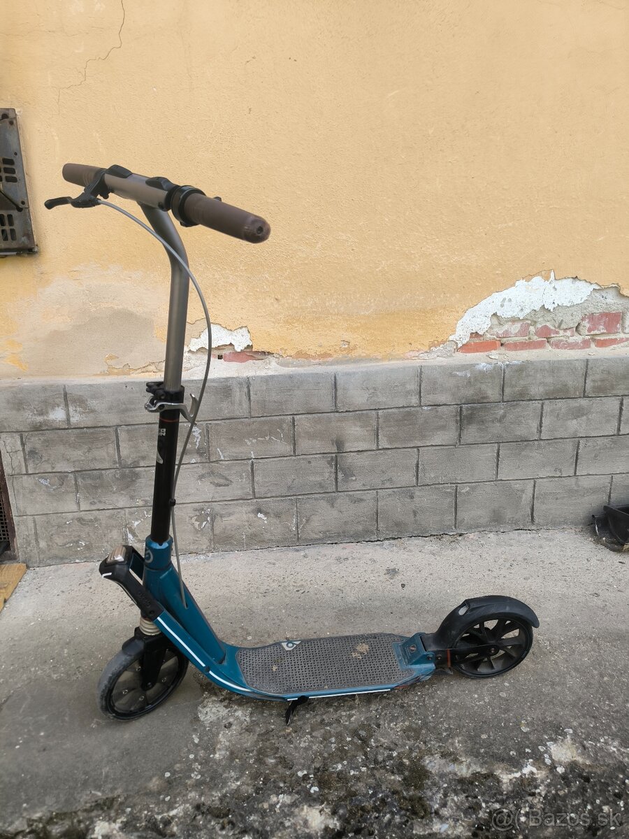 Kolobežka Oxelo Town 9 — veľké kolieska, skladná