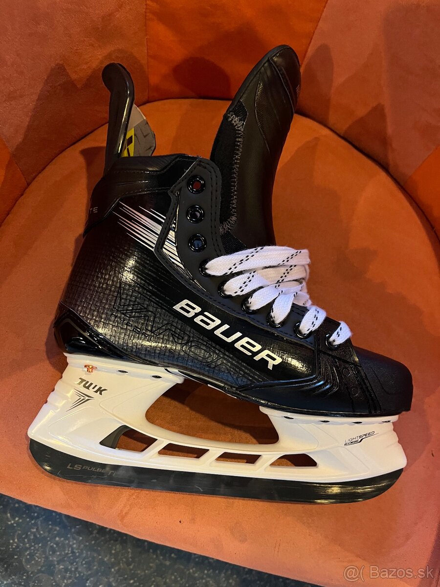 Korcule Bauer Hyperlite2