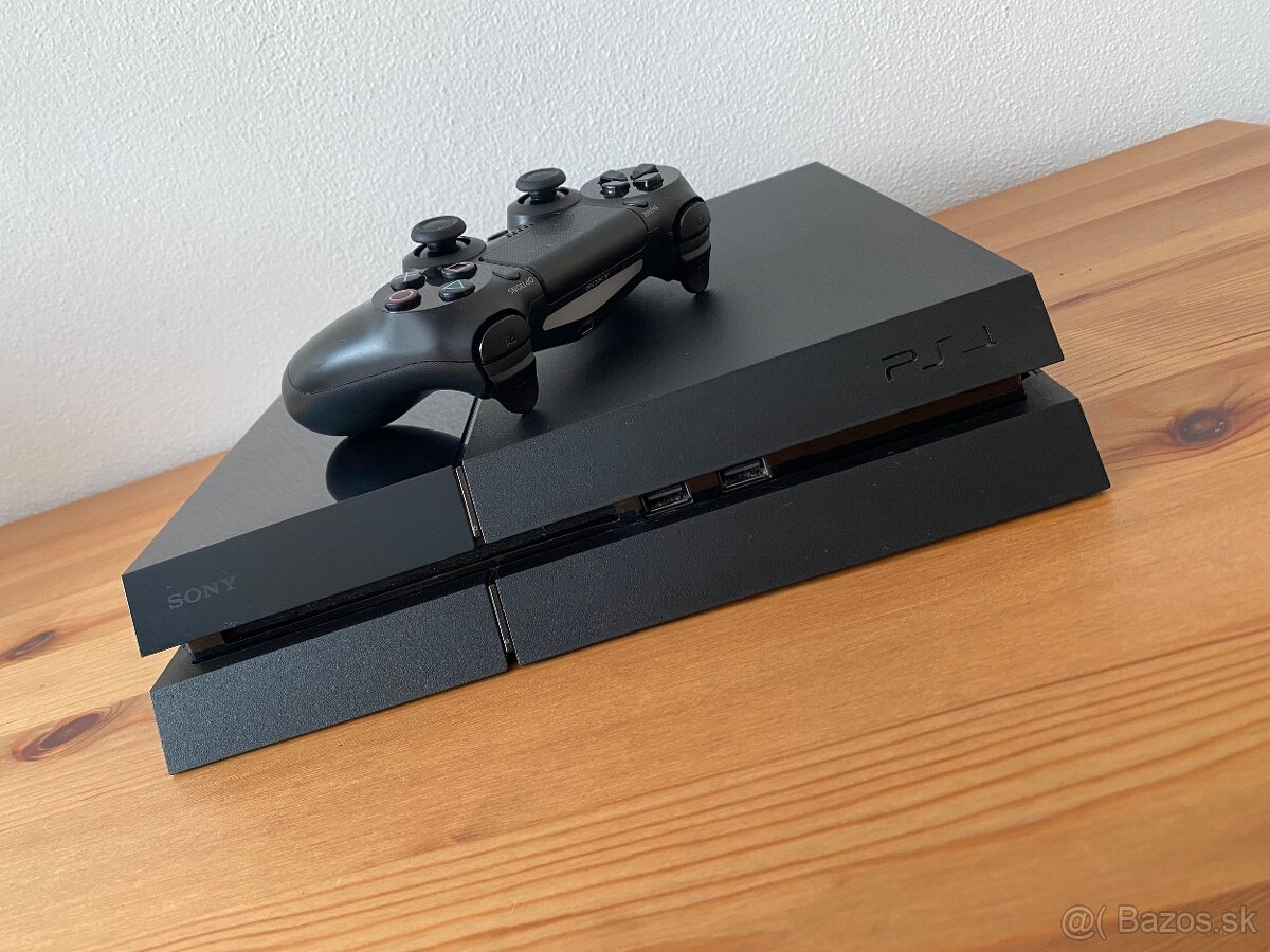 playstation 4 500 gb ako nova