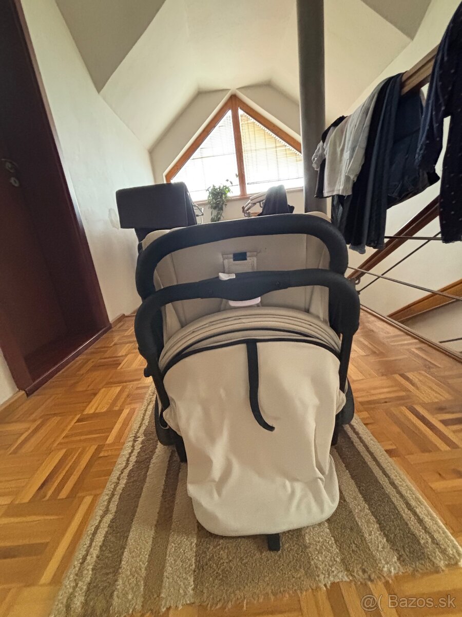 Hauck N-Travel Vannila