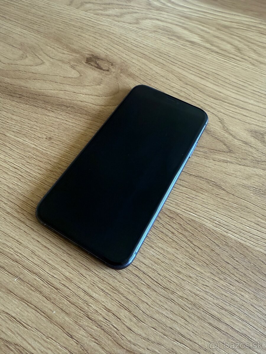 iPhone 11 64GB