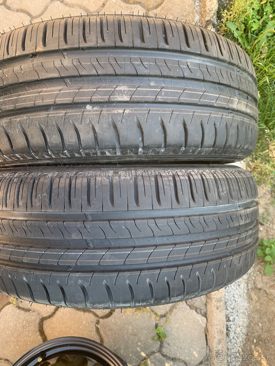 Predám 2 ks letné pneumatiky Michelin 205/55 R16