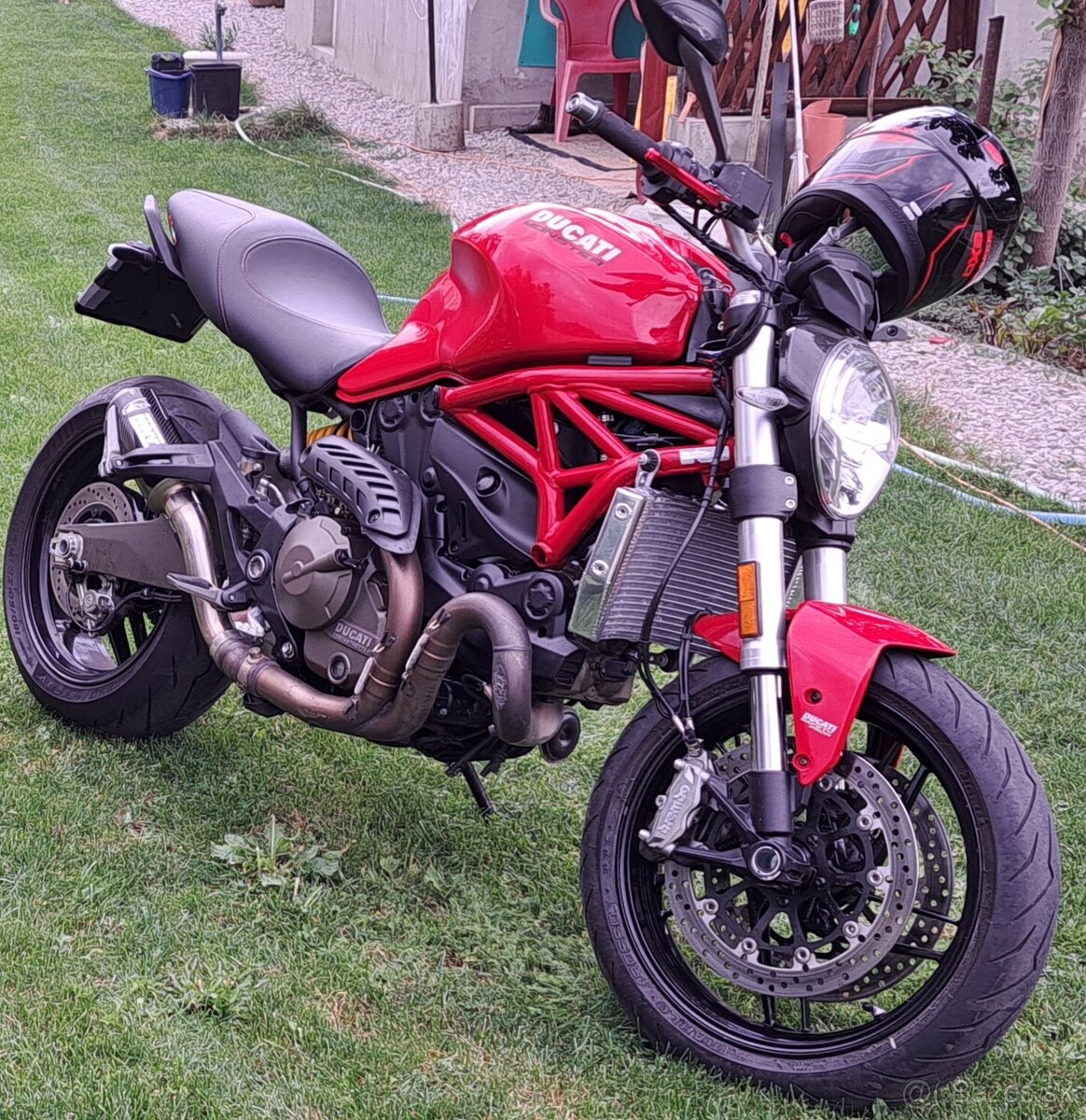 Ducati monster