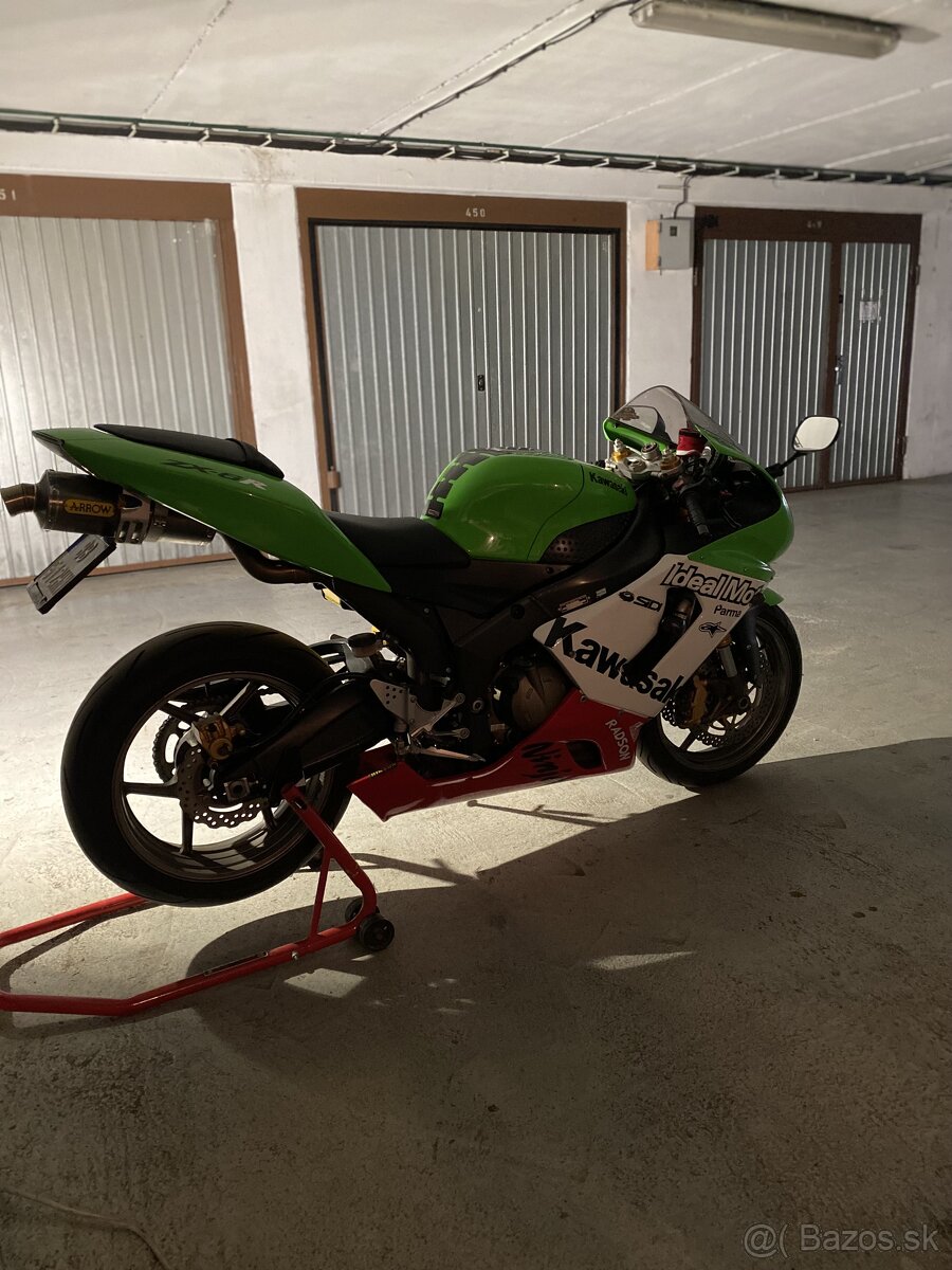 Kawasaki Ninja zx6r