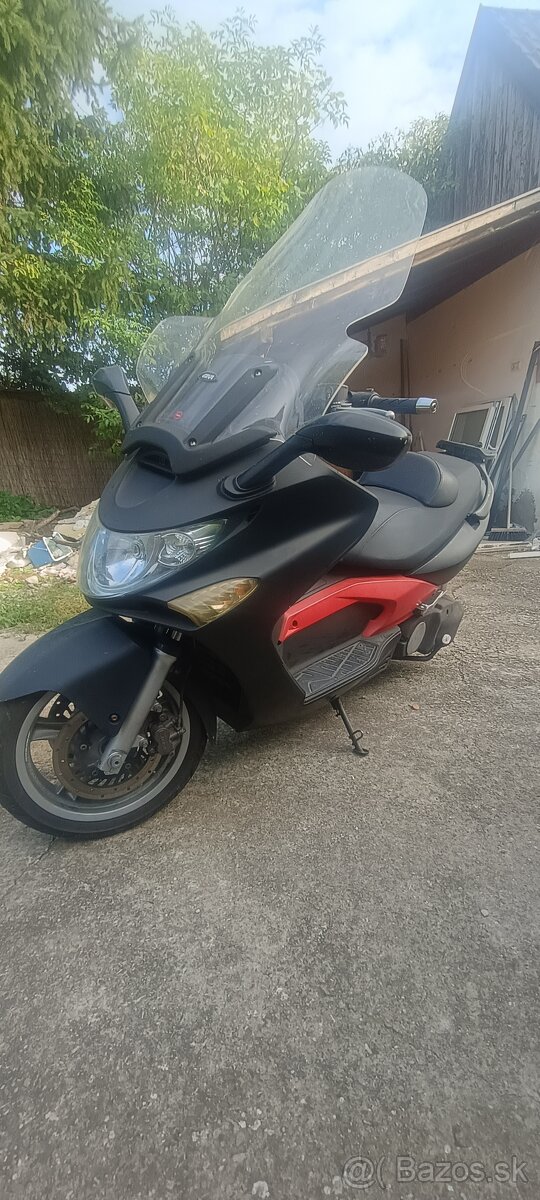 Kymco 500