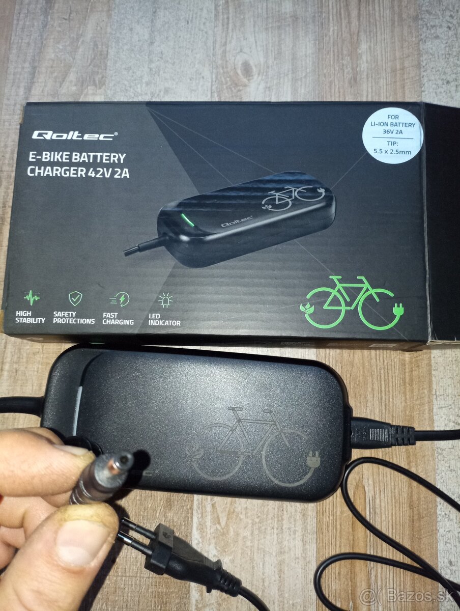 Predám nabíjačku na elektrokolobežku a elektrobicykel
