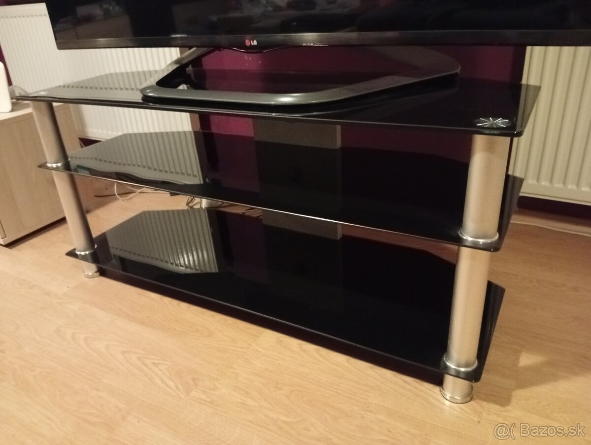 Presklenný tv slolík