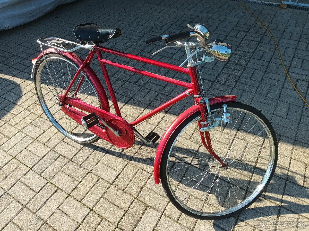 retro cestný bicykel
