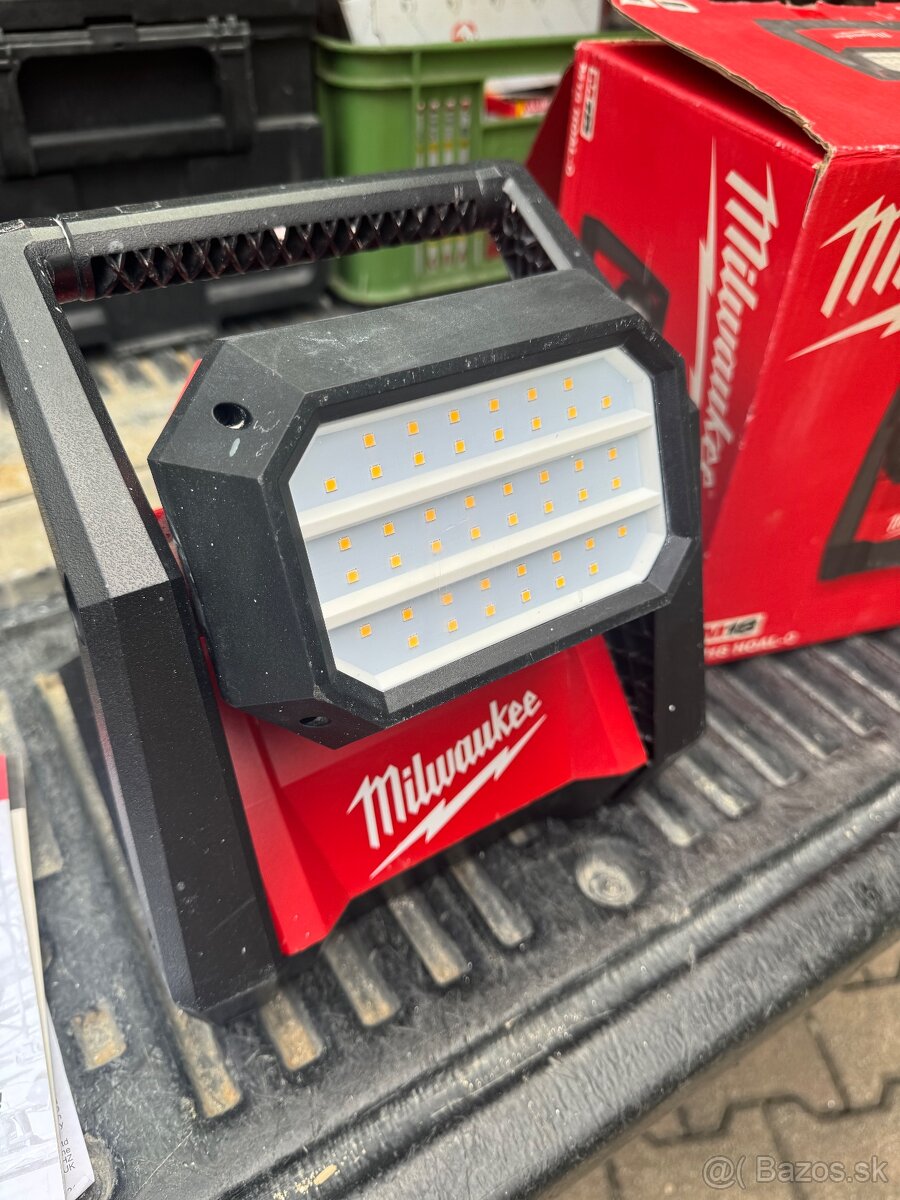 Aku svetlo milwaukee