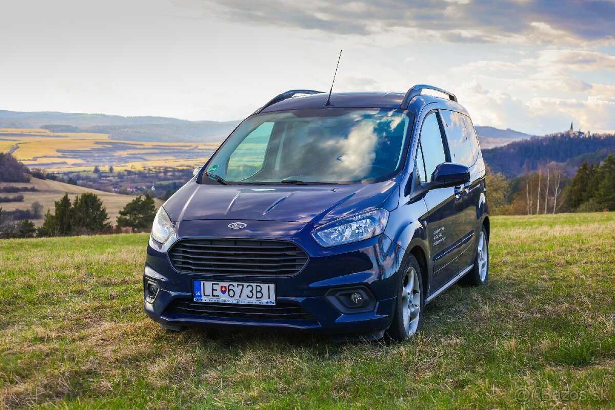 Prenájom Ford Tourneo Courier