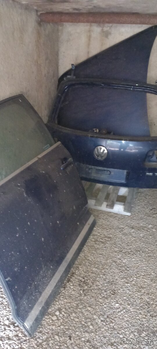 Touareg 7L predná kapota