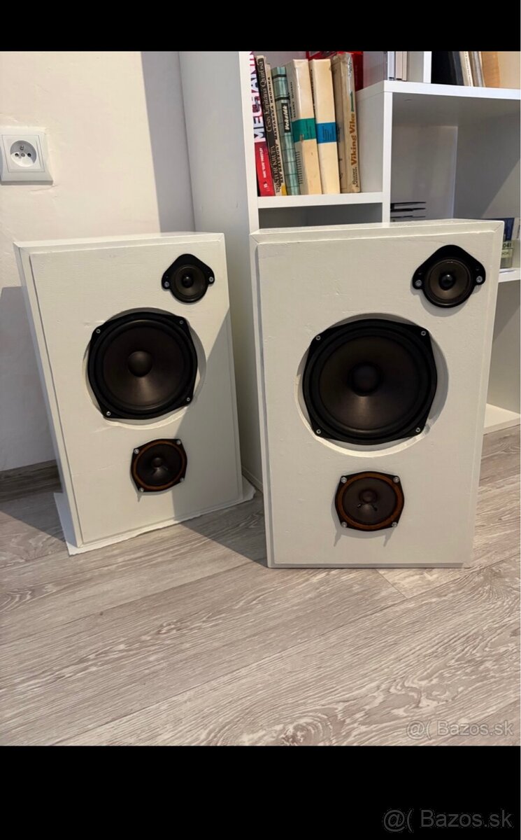 reproduktory Tesla RK15