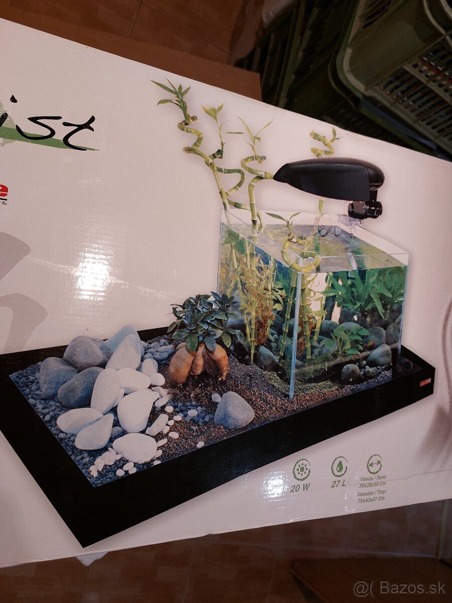 Predám dizajnové akvárium