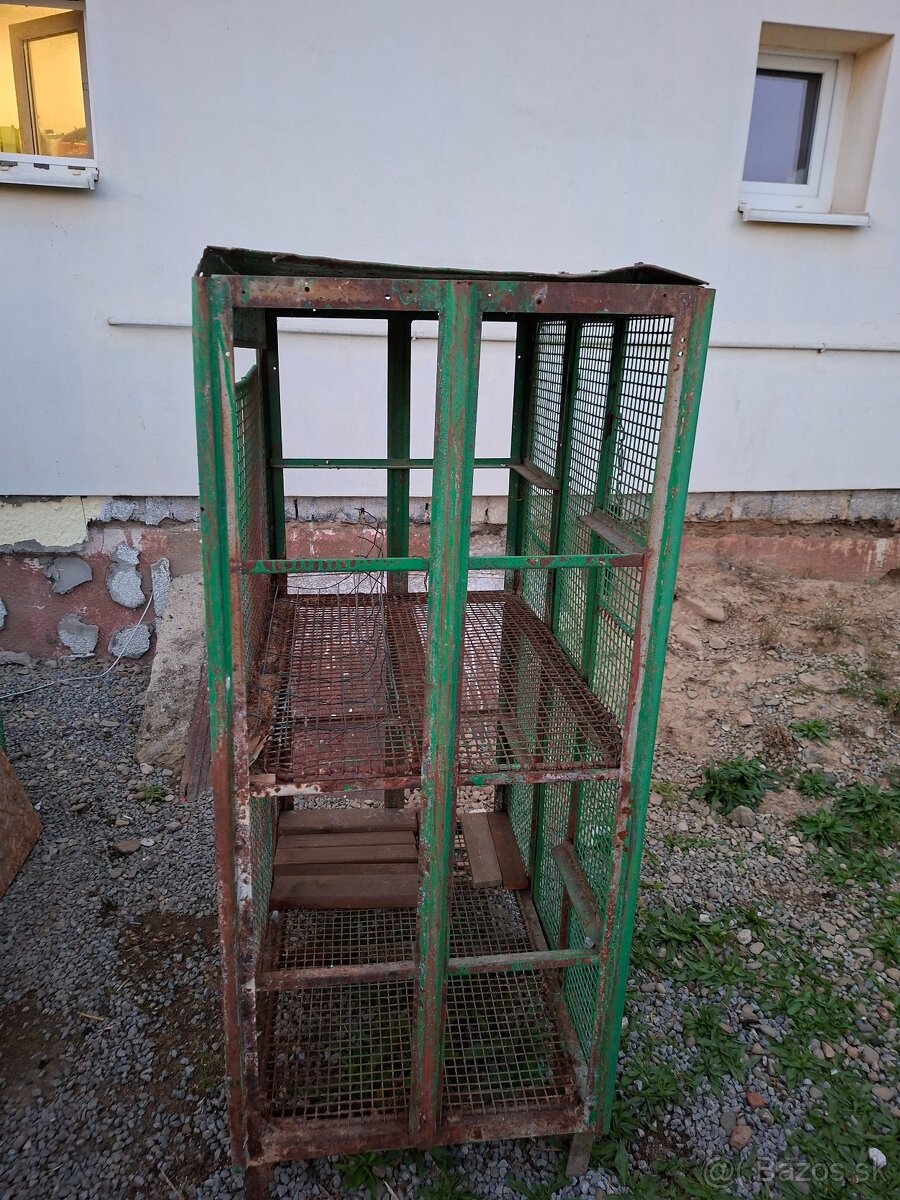 Voliera