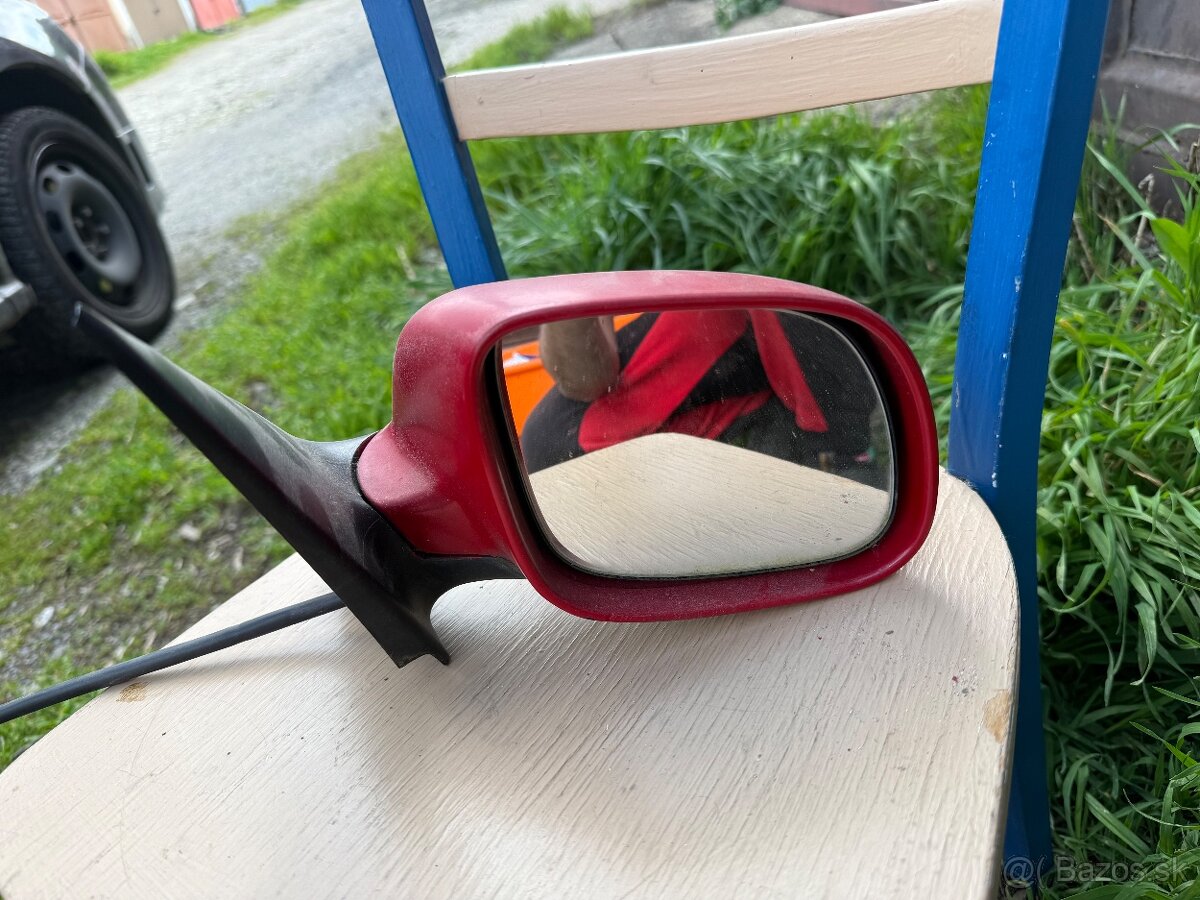 Spätne zrkadlo prave fabia 1