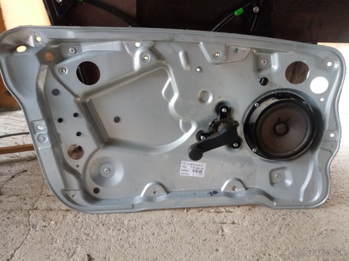 Mechanizmus okna predna lava skoda fabia