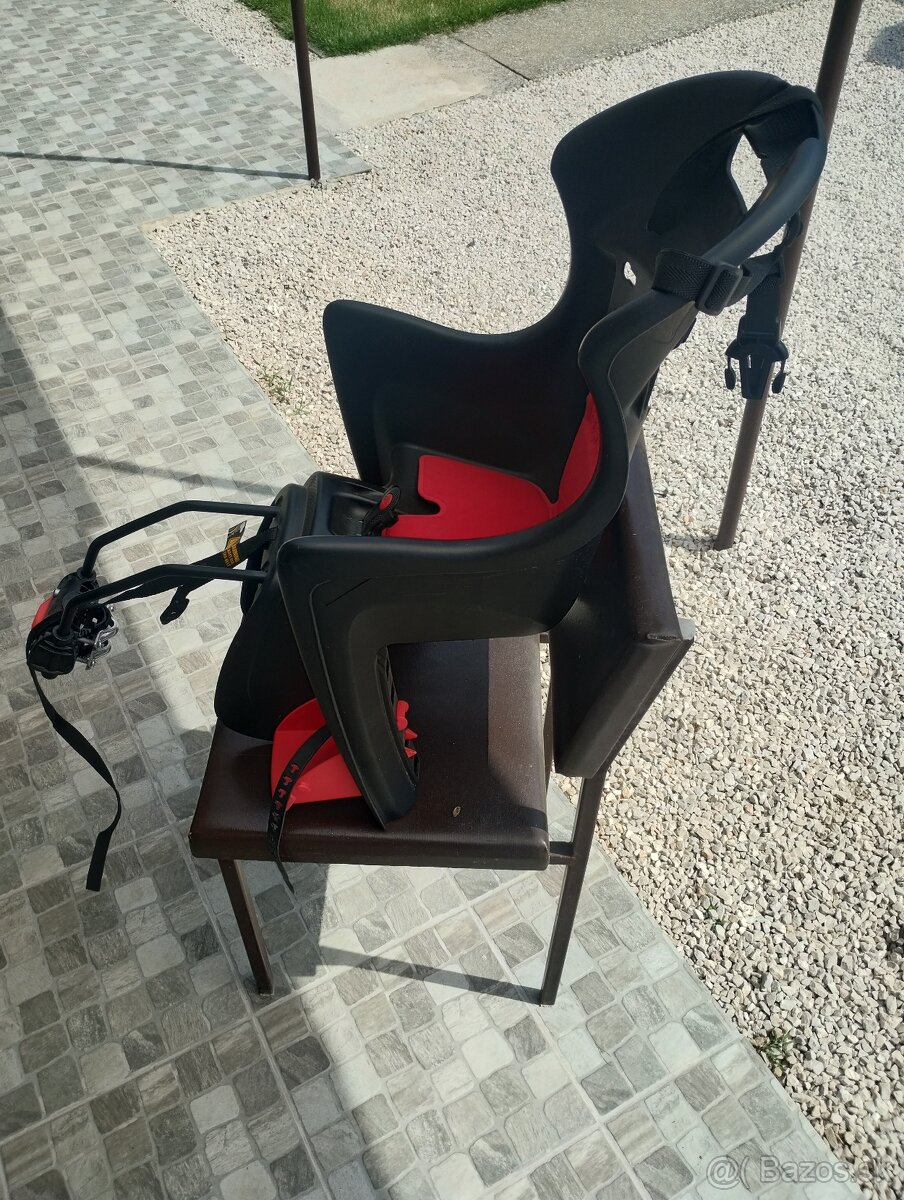 Predám detskú sedačku na bicykel.