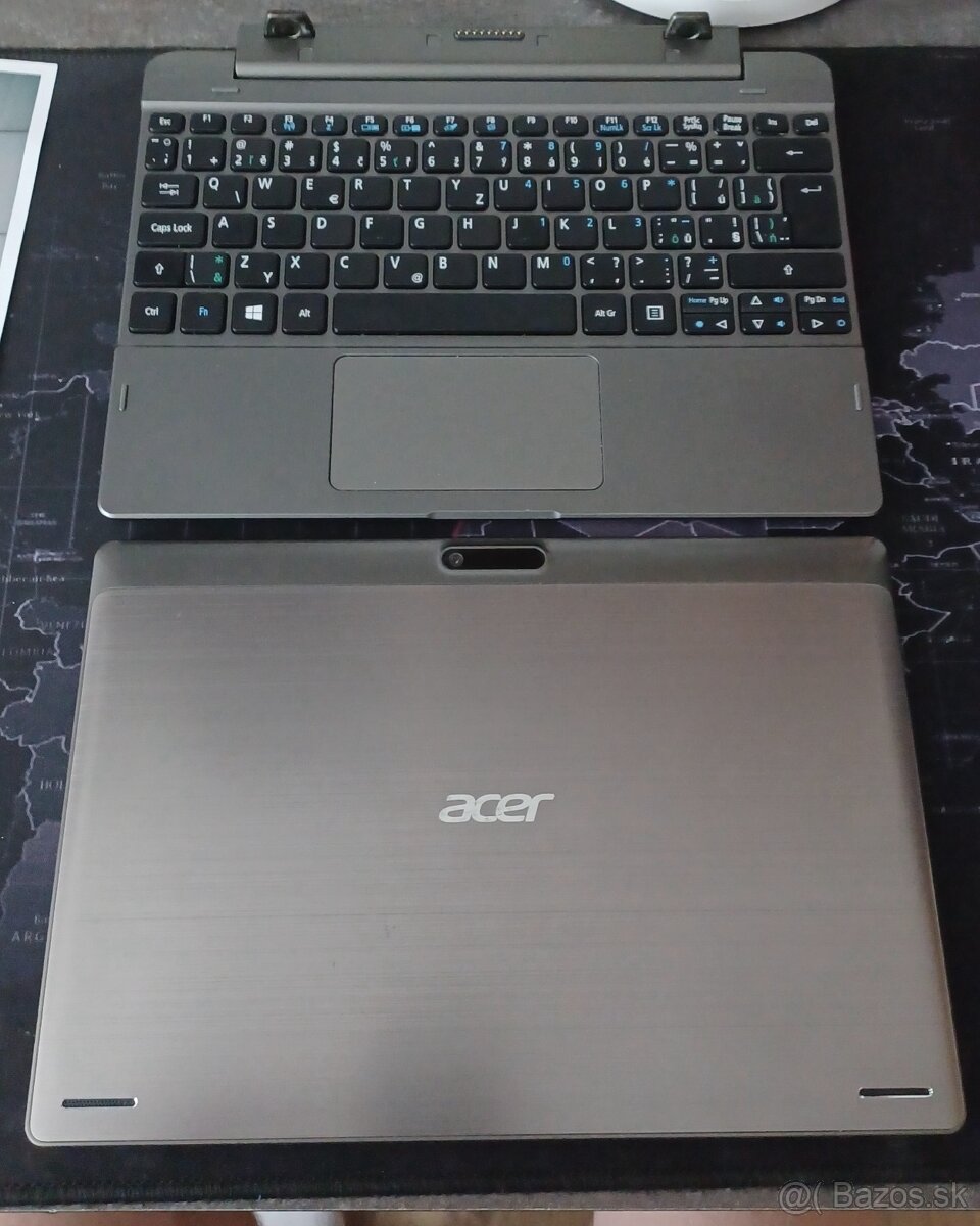 Acer Switch One 10 - 2v1 notebook a tablet.