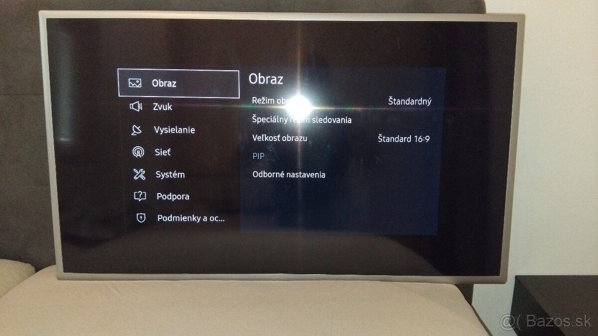 Predam Smart tv Samsung 101,6 cm