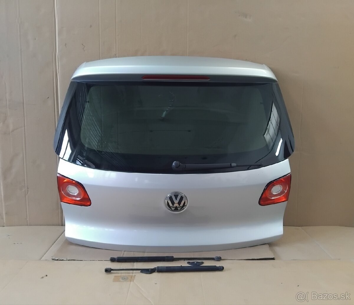 dvere kufra Tiguan 2007-2011