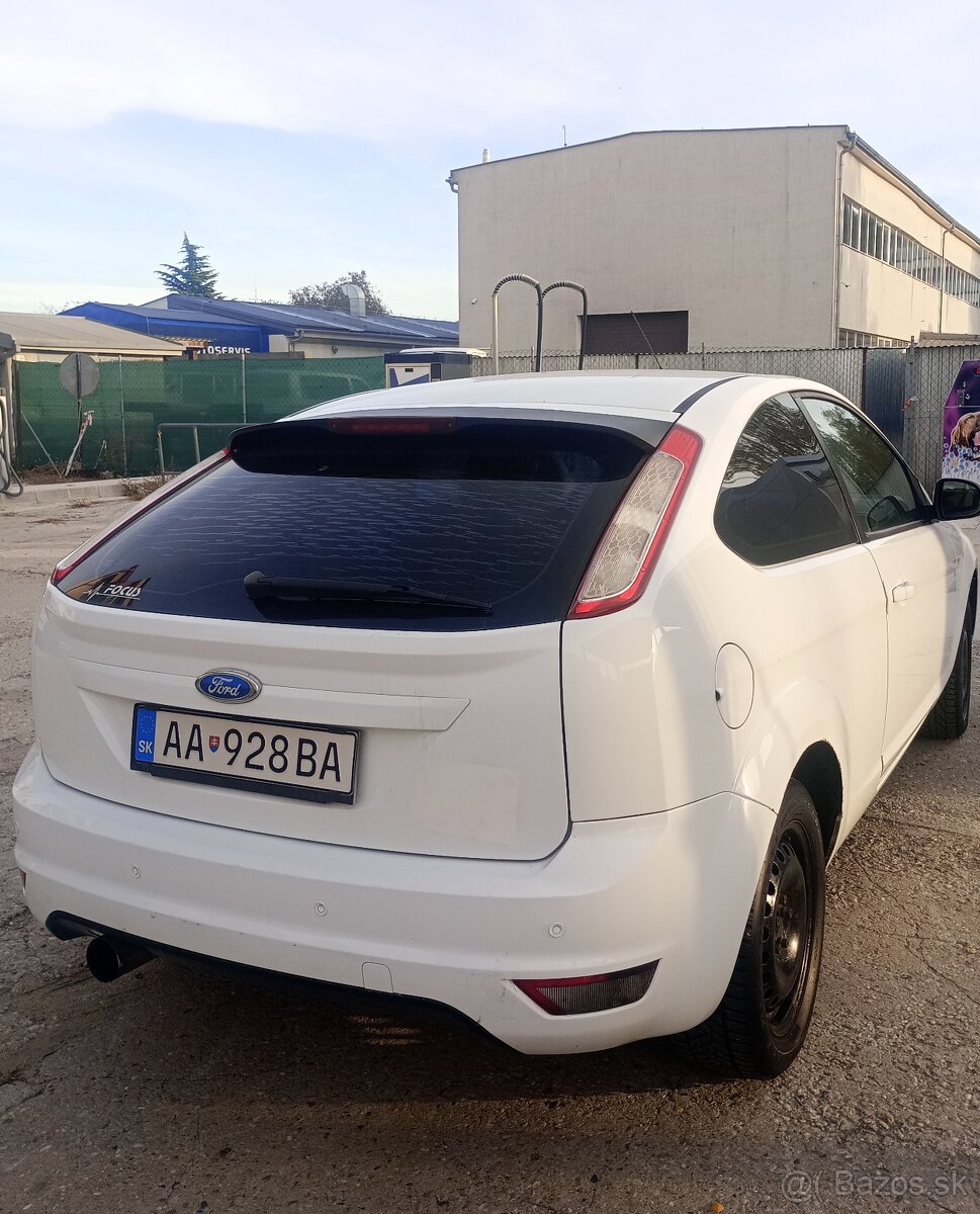Ford Focus 2.0 benzín + LPG