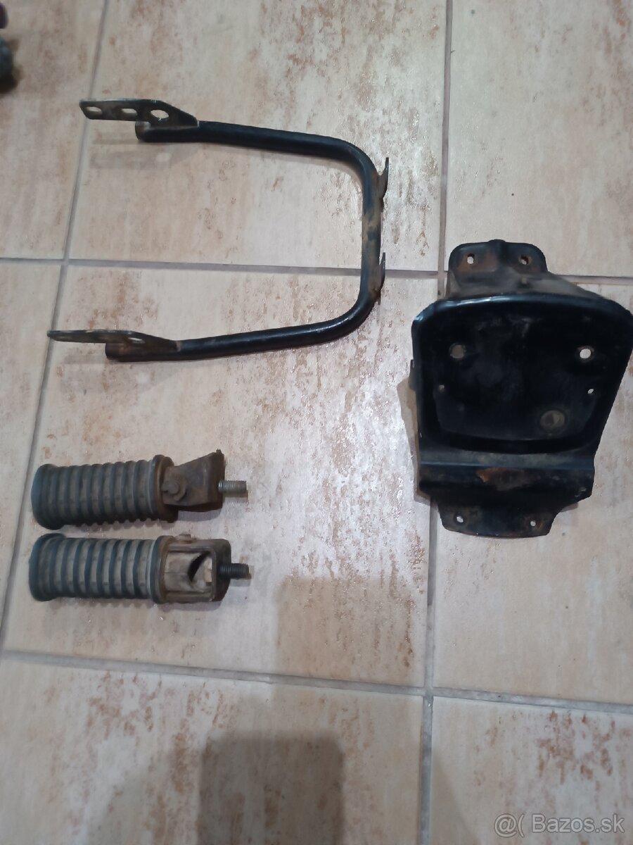 Jawa 350 typ 634 diely