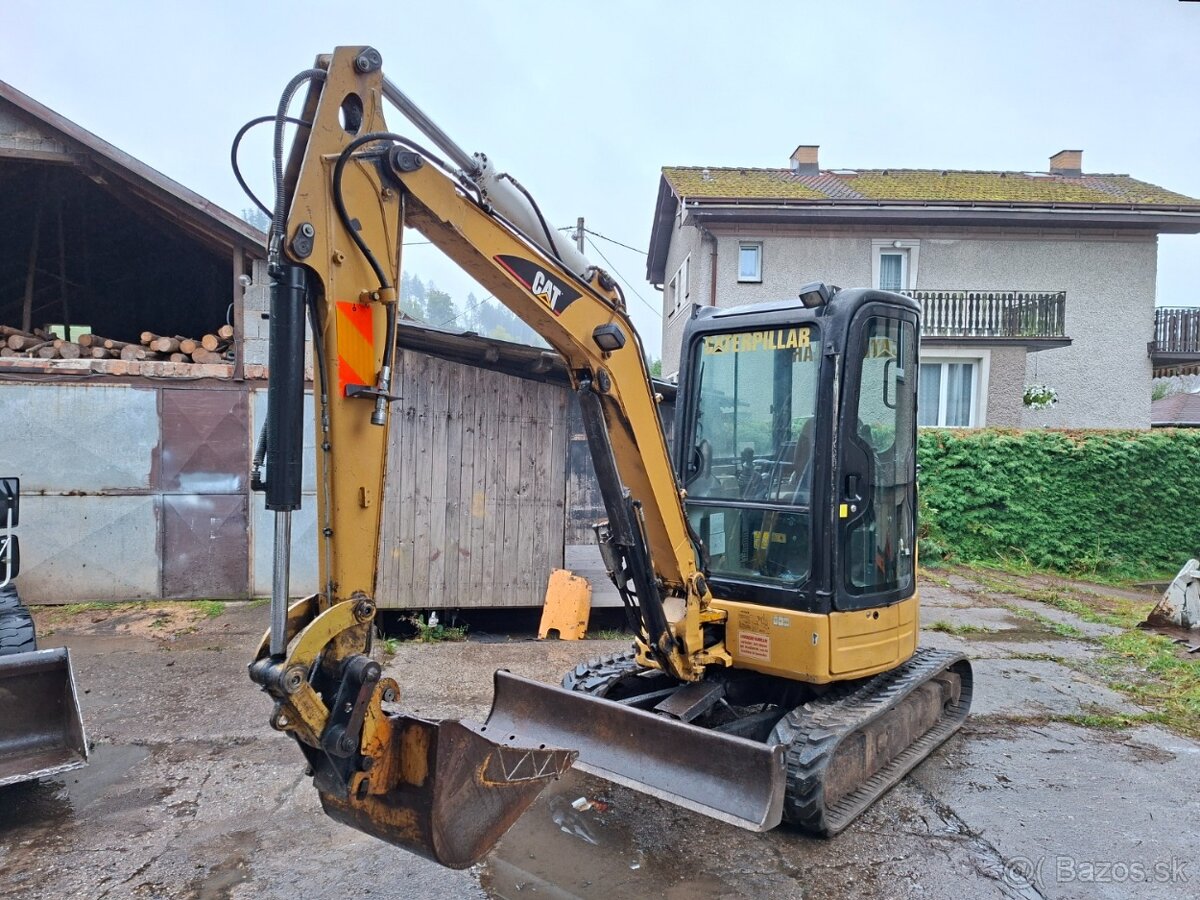 CATERPILLAR 303C CR