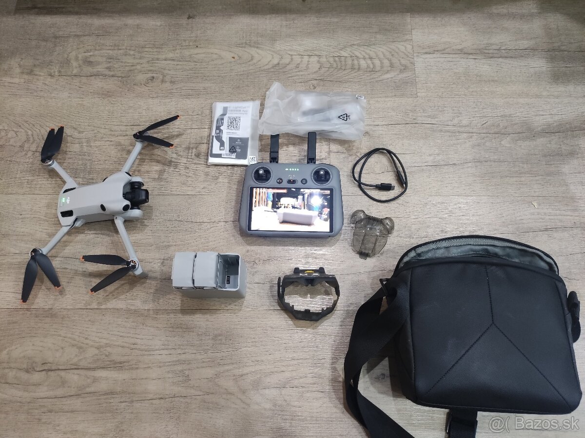 DJI Mini 4 Pro Fly More Combo (DJI RC 2)